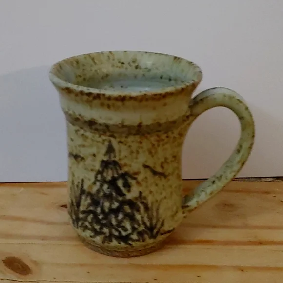 Hand made mug - Picture 1 of 4
